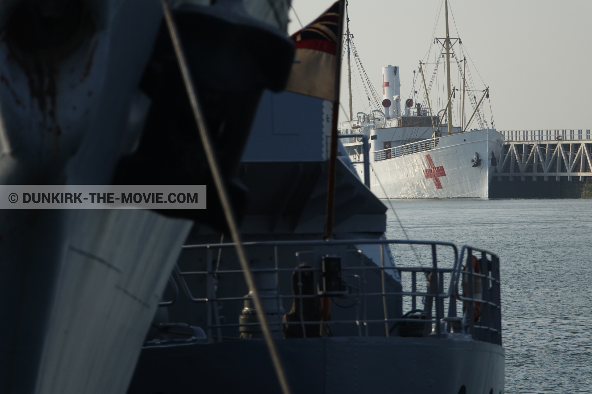 Photo avec bateau, jetée EST, M/S Rogaland,  des dessous du Film Dunkerque de Nolan