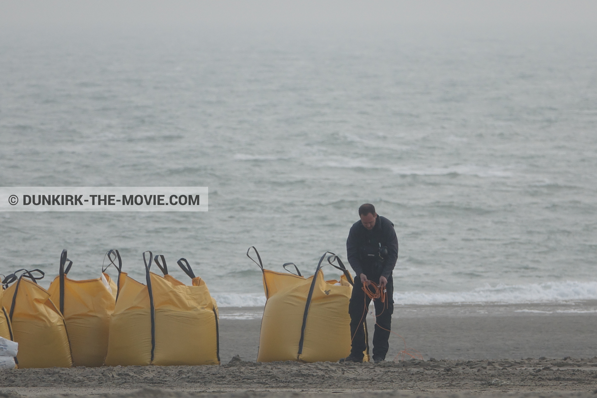 Picture with Malo les Bains, beach, technical team,  from behind the scene of the Dunkirk movie by Nolan