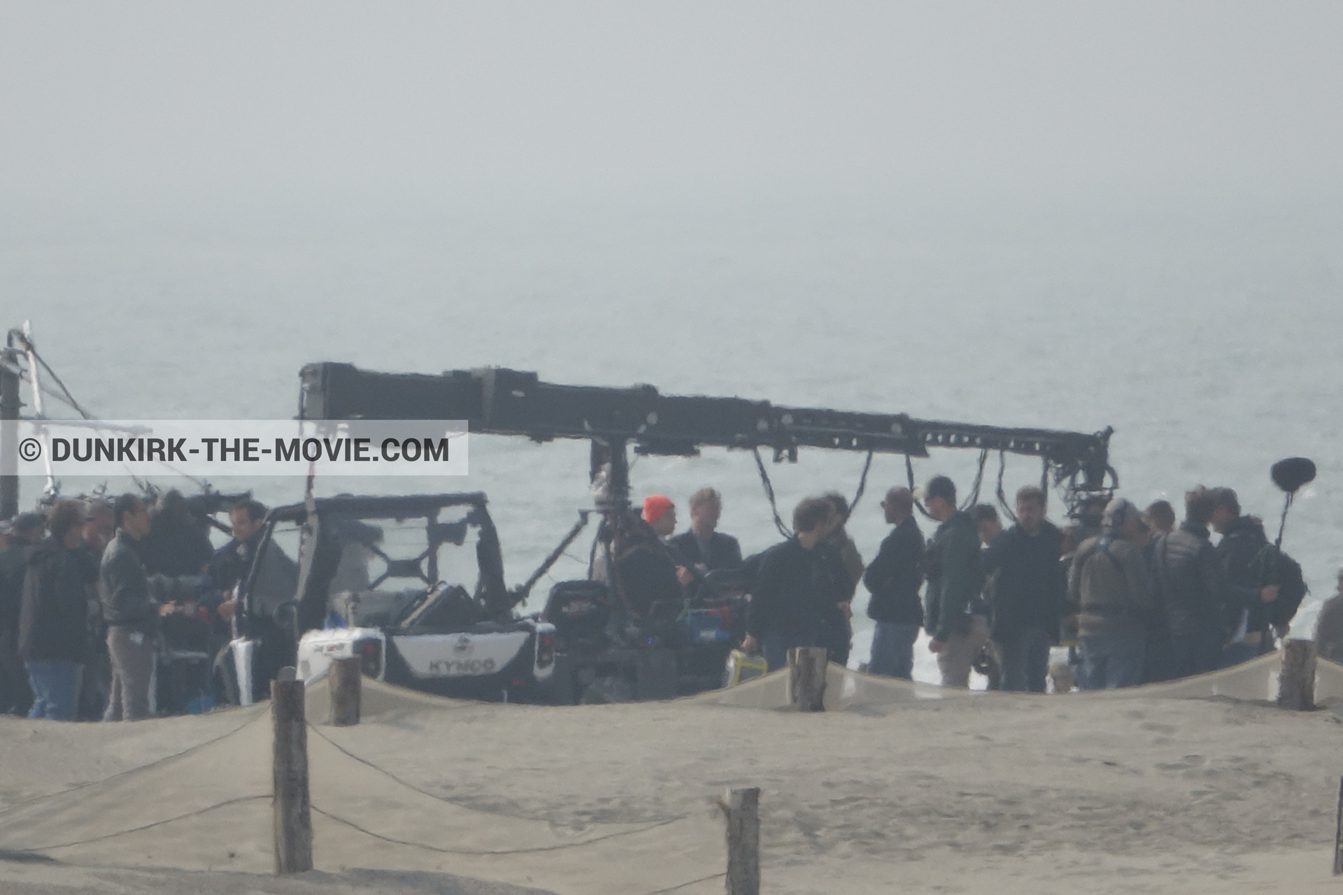Fotos con playa, equipo técnica,  durante el rodaje de la película Dunkerque de Nolan