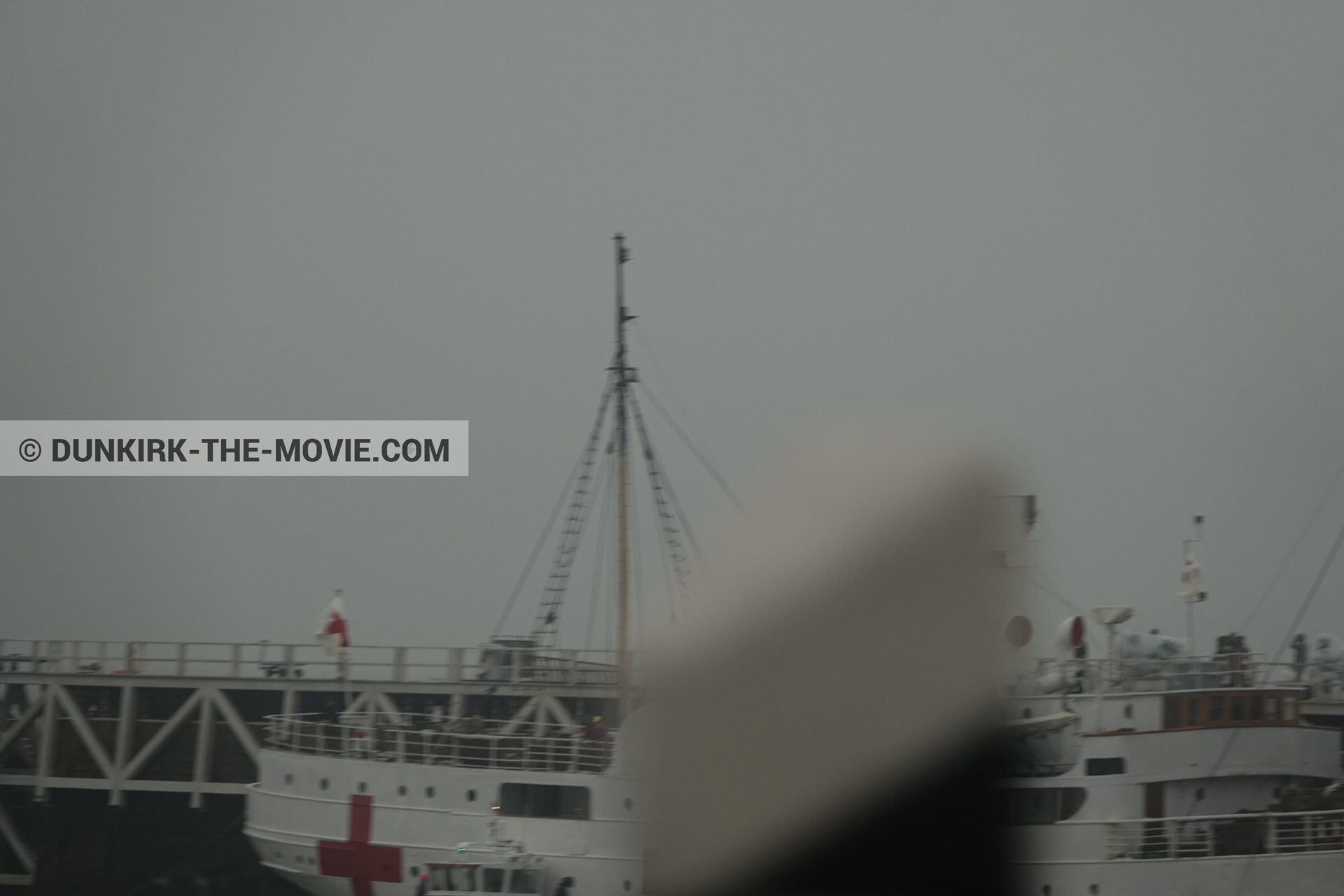 Photo avec ciel gris, jetÃ©e EST, M/S Rogaland,  des dessous du Film Dunkerque de Nolan