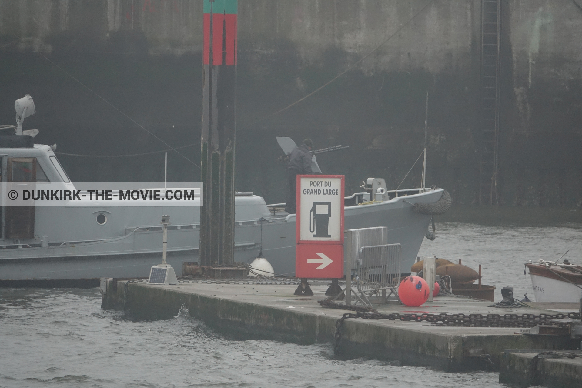 Fotos con barco, PR 22,  durante el rodaje de la película Dunkerque de Nolan