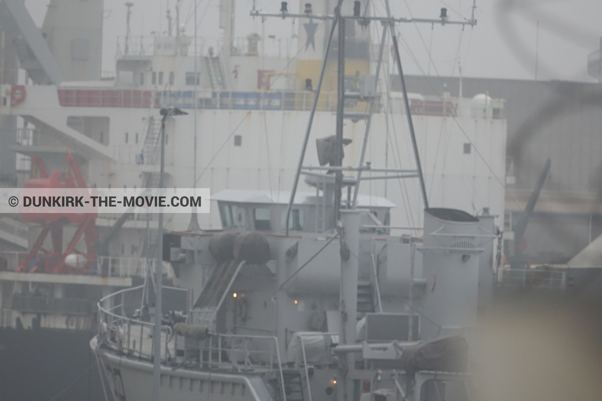 Photo avec bateau,  des dessous du Film Dunkerque de Nolan