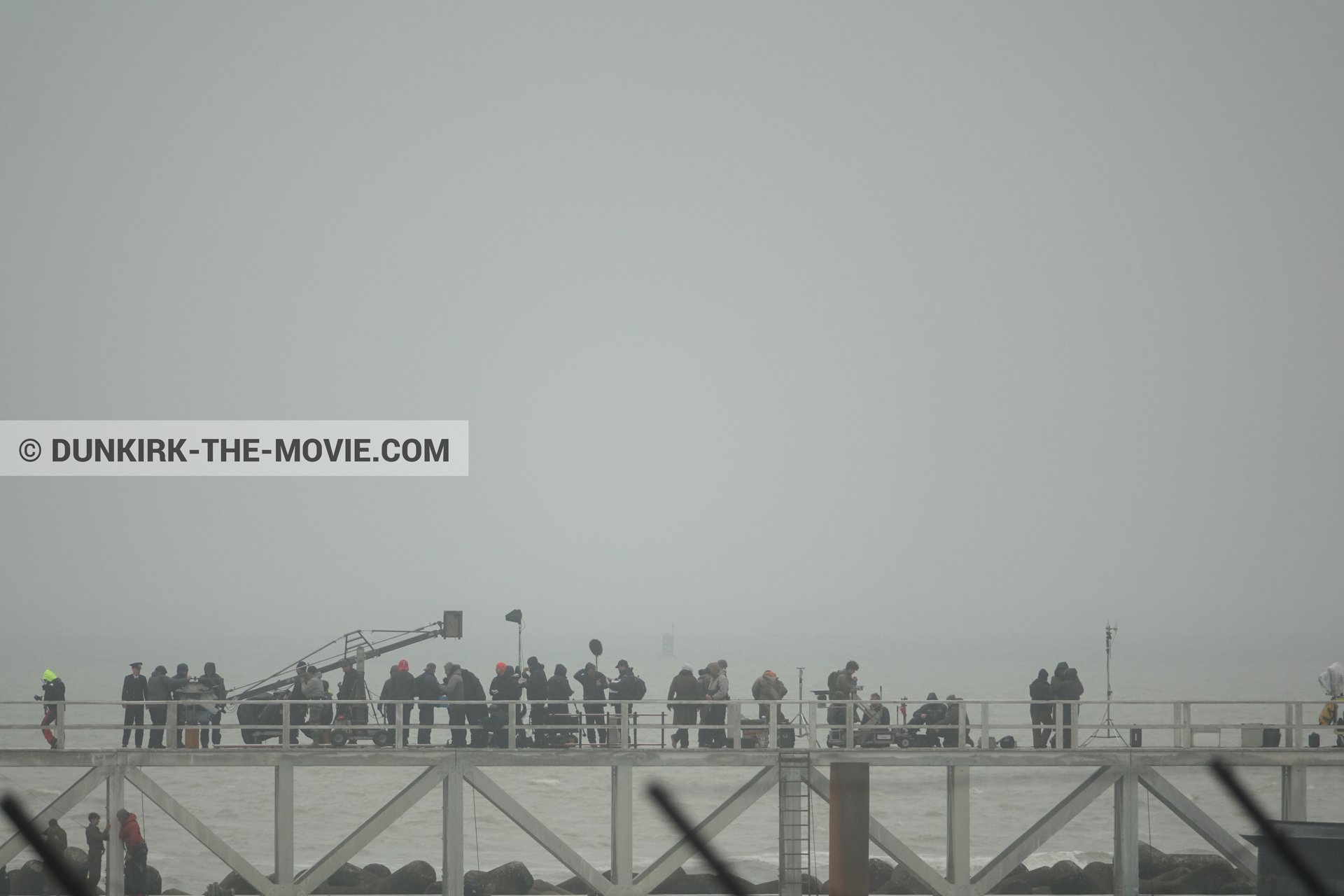 Photo avec jetÃ©e EST, Ã©quipe technique,  des dessous du Film Dunkerque de Nolan