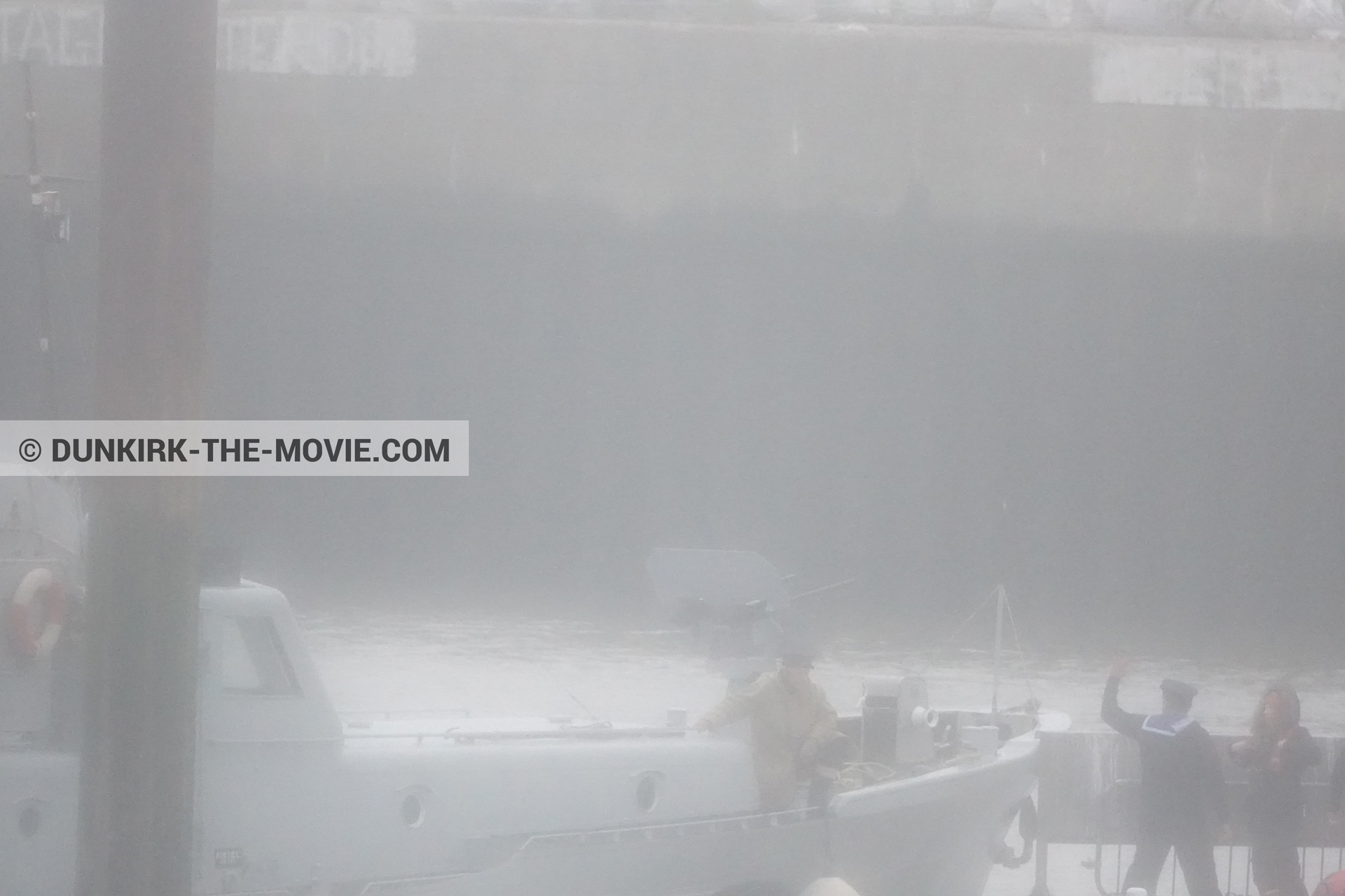 Photo avec bateau, ciel gris, USN P22,  des dessous du Film Dunkerque de Nolan