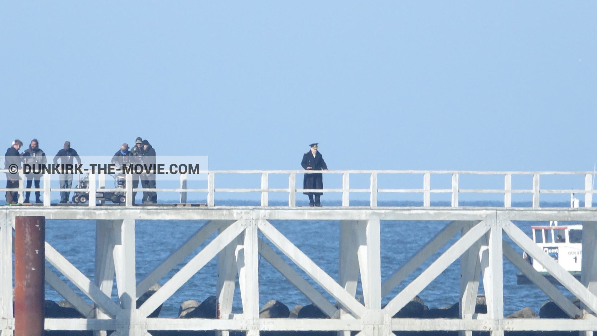 Photo avec camÃ©ra IMAX, ciel bleu, Hoyte van Hoytema, jetÃ©e EST, Kenneth Branagh,  des dessous du Film Dunkerque de Nolan