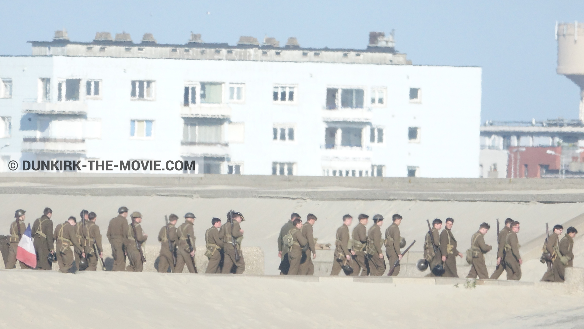 Photo avec figurants, jetÃ©e EST, Malo les Bains,  des dessous du Film Dunkerque de Nolan