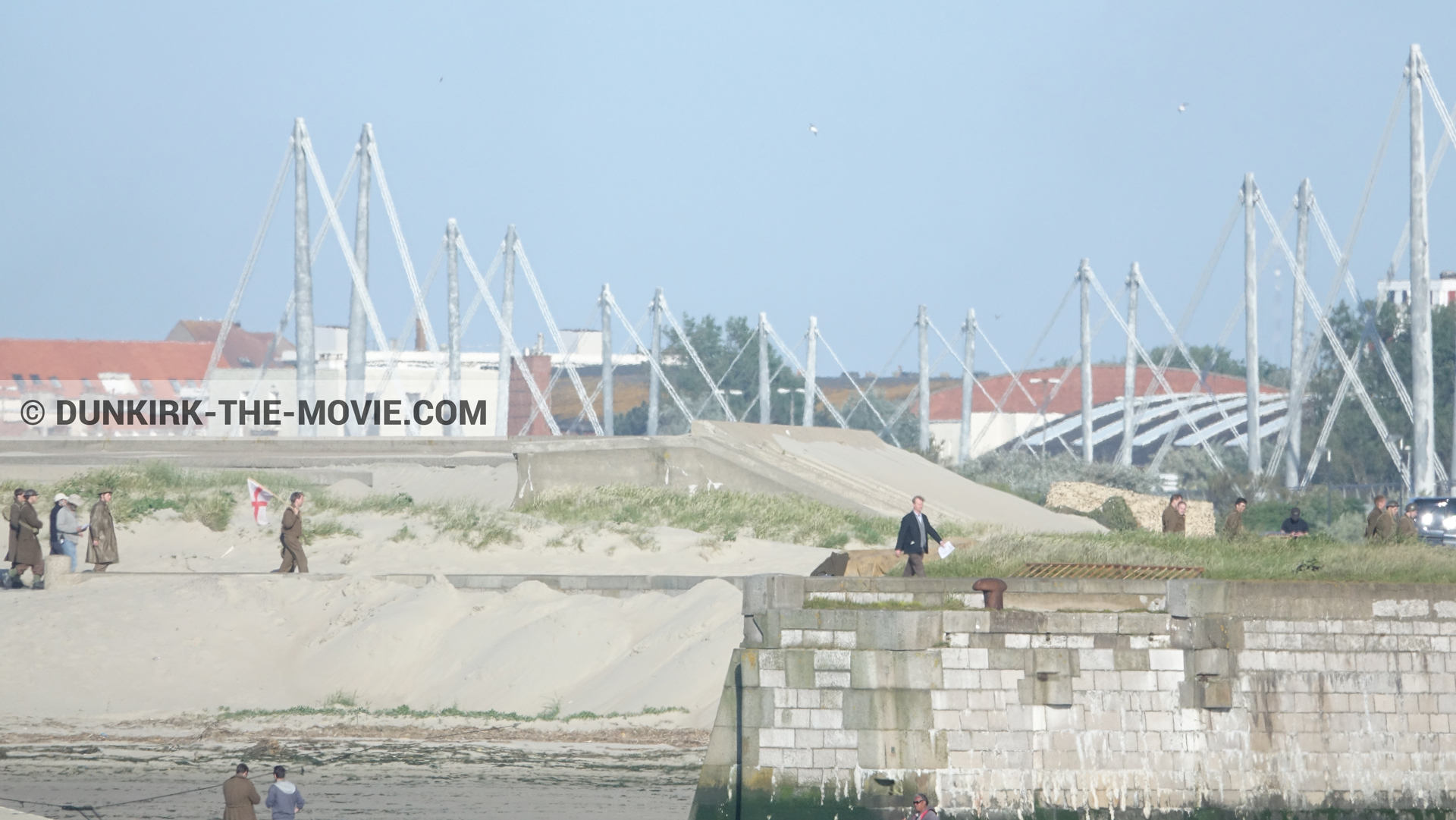 Photo avec figurants, jetée EST, Christopher Nolan, équipe technique,  des dessous du Film Dunkerque de Nolan