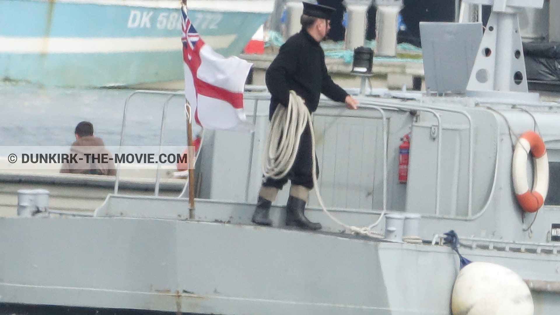 Photo avec bateau, figurants,  des dessous du Film Dunkerque de Nolan