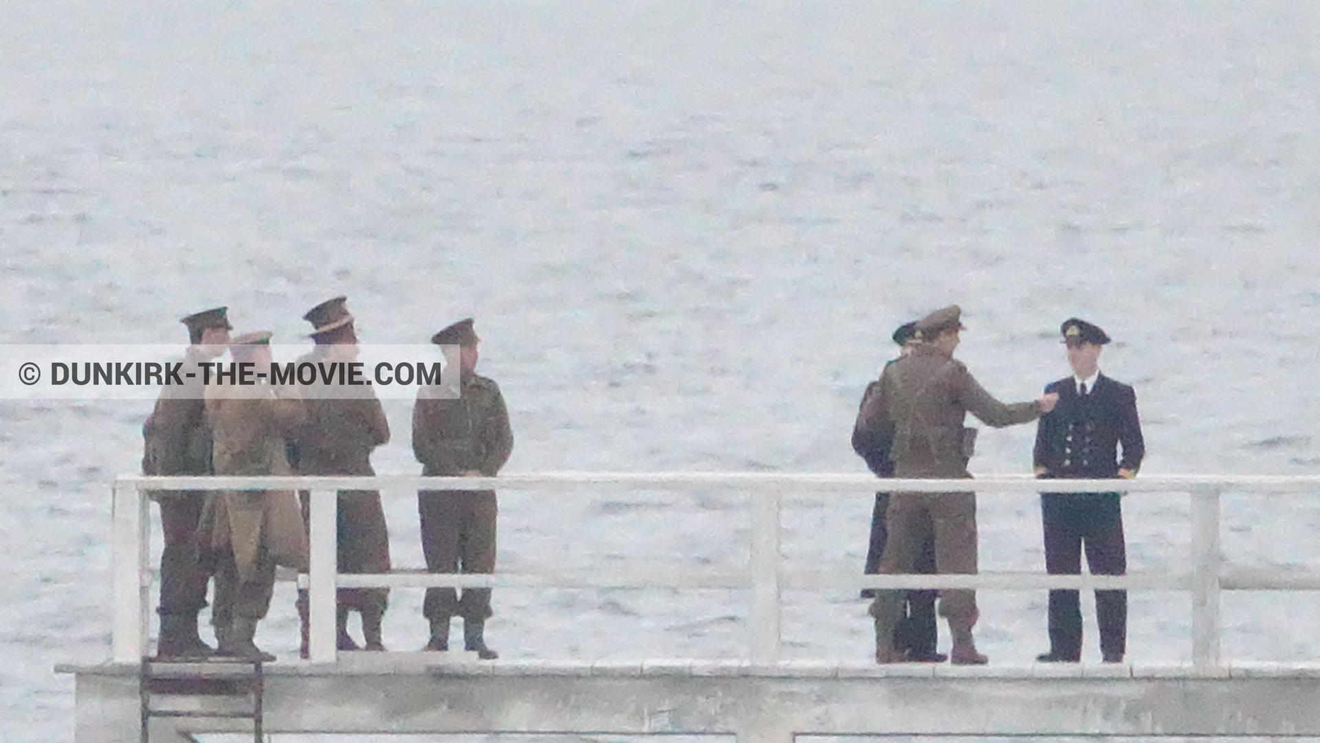 Photo avec acteur, figurants, jetÃ©e EST, Kenneth Branagh,  des dessous du Film Dunkerque de Nolan