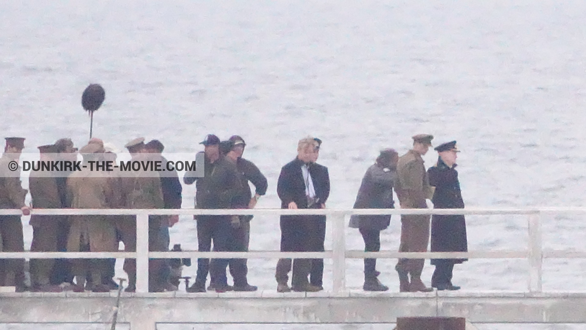 Picture with actor, Hoyte van Hoytema, EST pier, Kenneth Branagh, Christopher Nolan, technical team,  from behind the scene of the Dunkirk movie by Nolan
