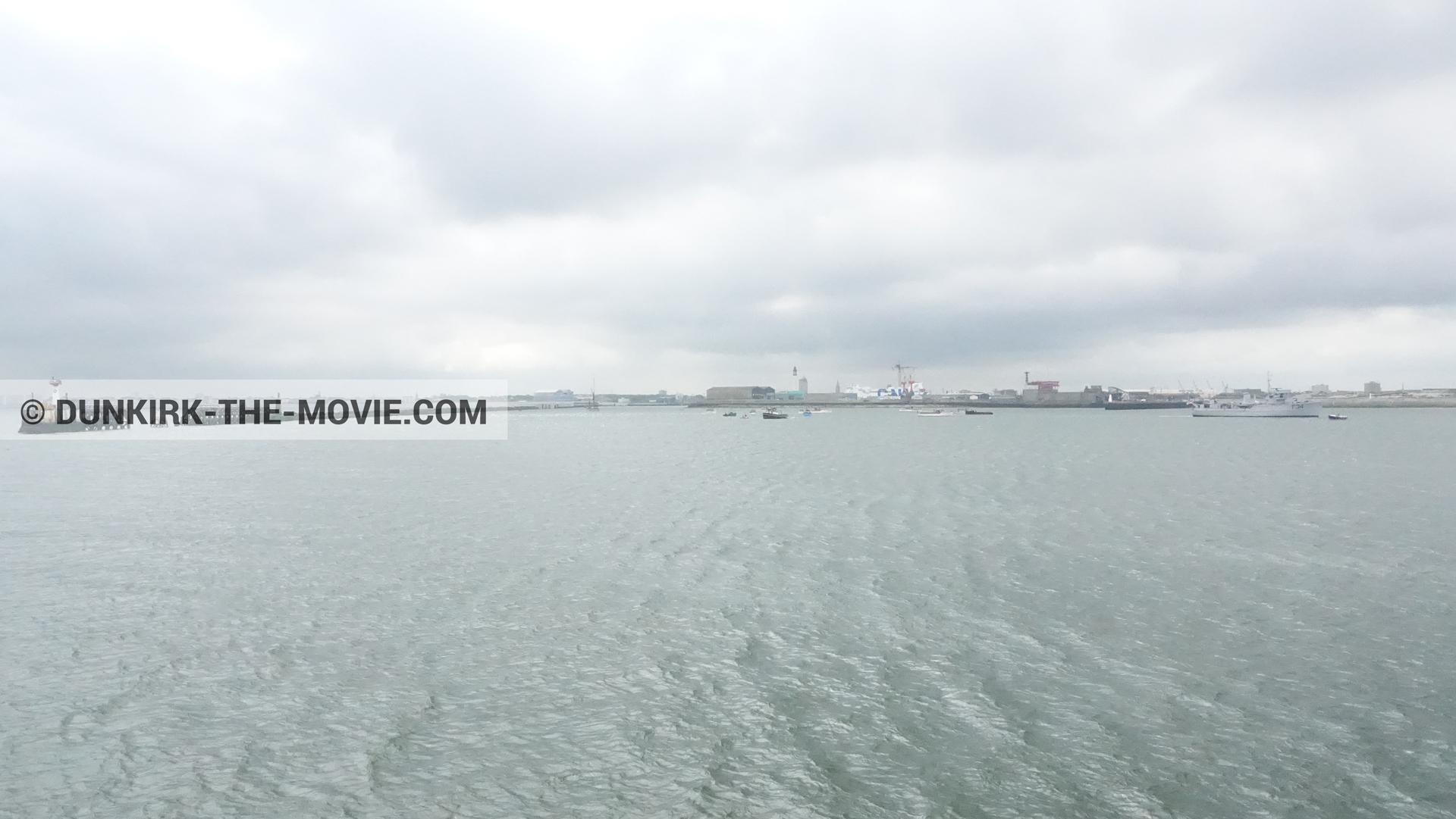 Photo avec jetÃ©e EST,  des dessous du Film Dunkerque de Nolan