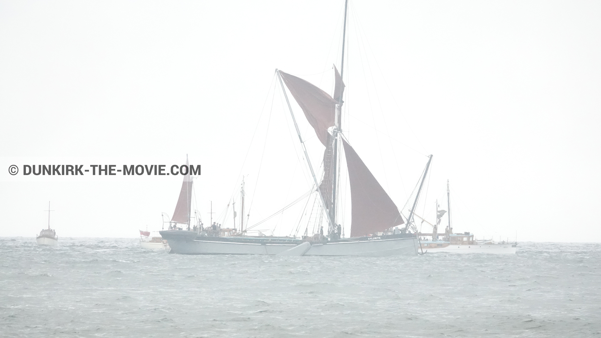 Fotos con barco, Xylonite,  durante el rodaje de la película Dunkerque de Nolan