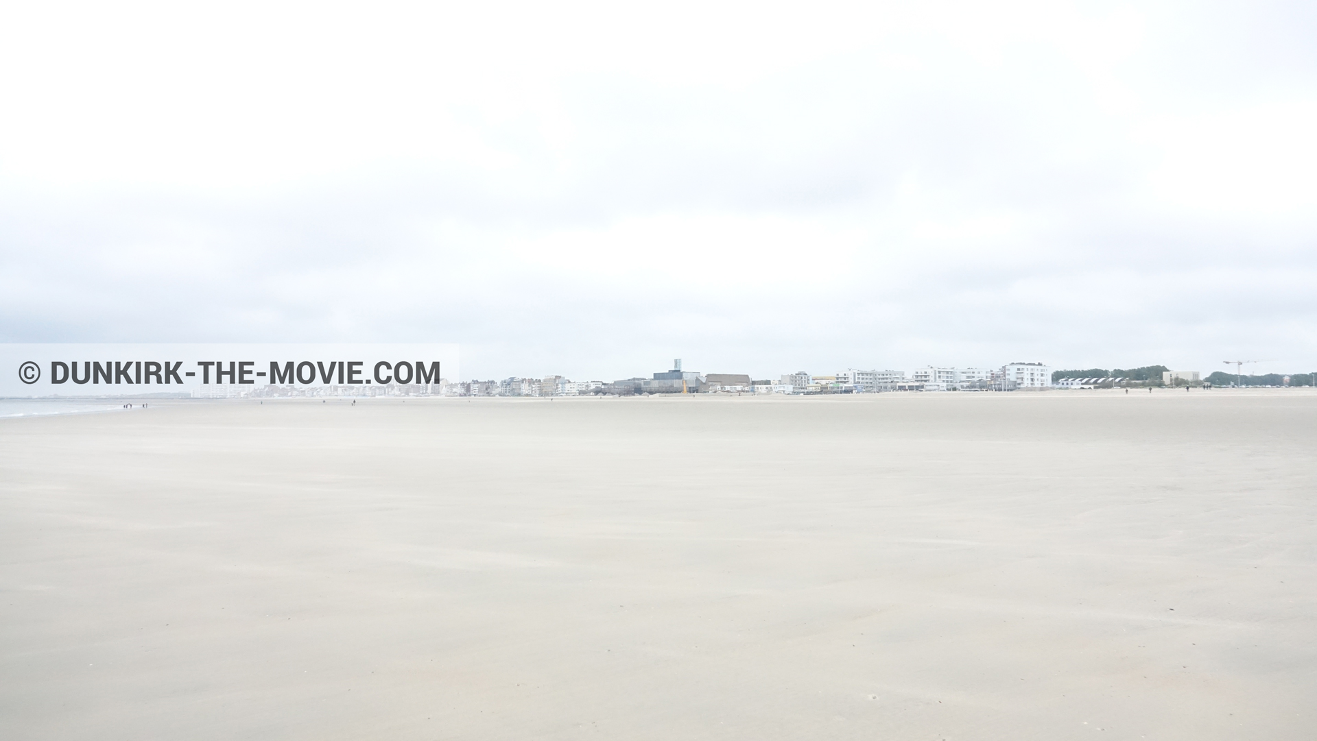 Fotos con barco, Malo les Bains, playa,  durante el rodaje de la película Dunkerque de Nolan