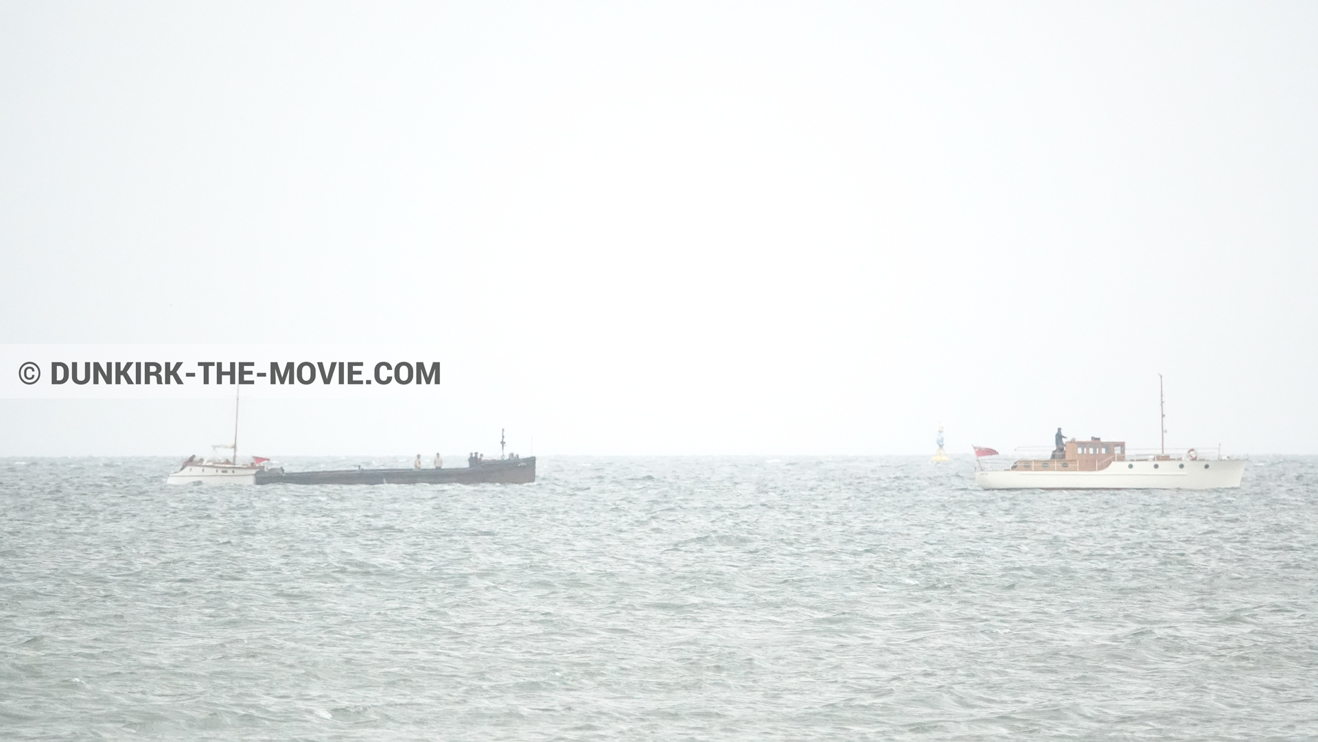 Photo avec bateau,  des dessous du Film Dunkerque de Nolan