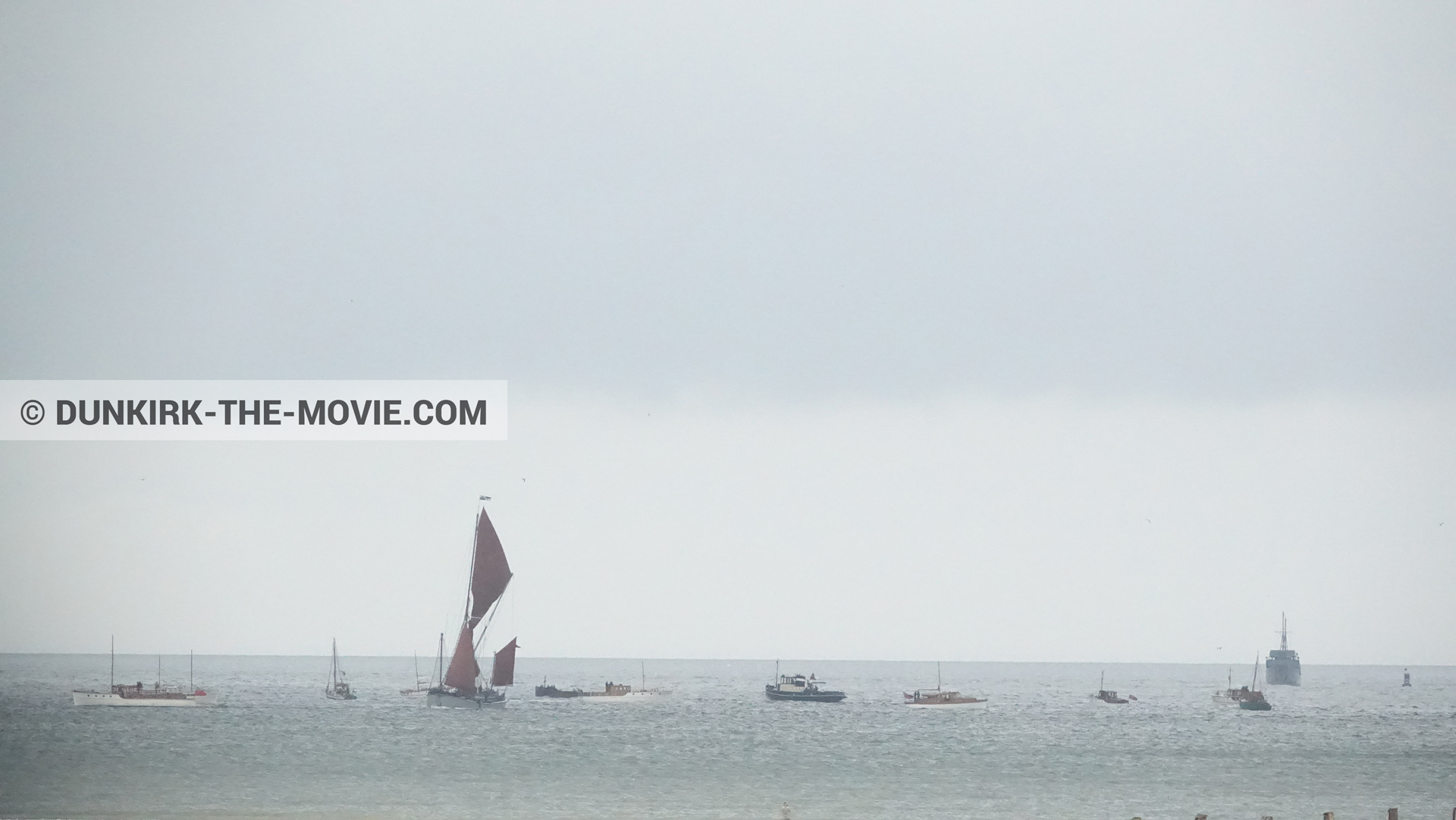 Photo avec bateau, ciel gris, Xylonite,  des dessous du Film Dunkerque de Nolan