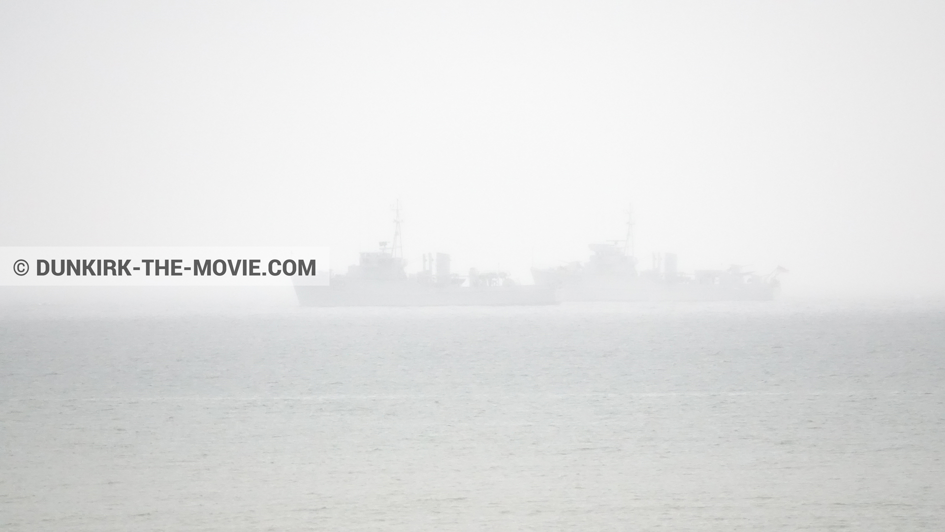 Fotos con barco,  durante el rodaje de la película Dunkerque de Nolan