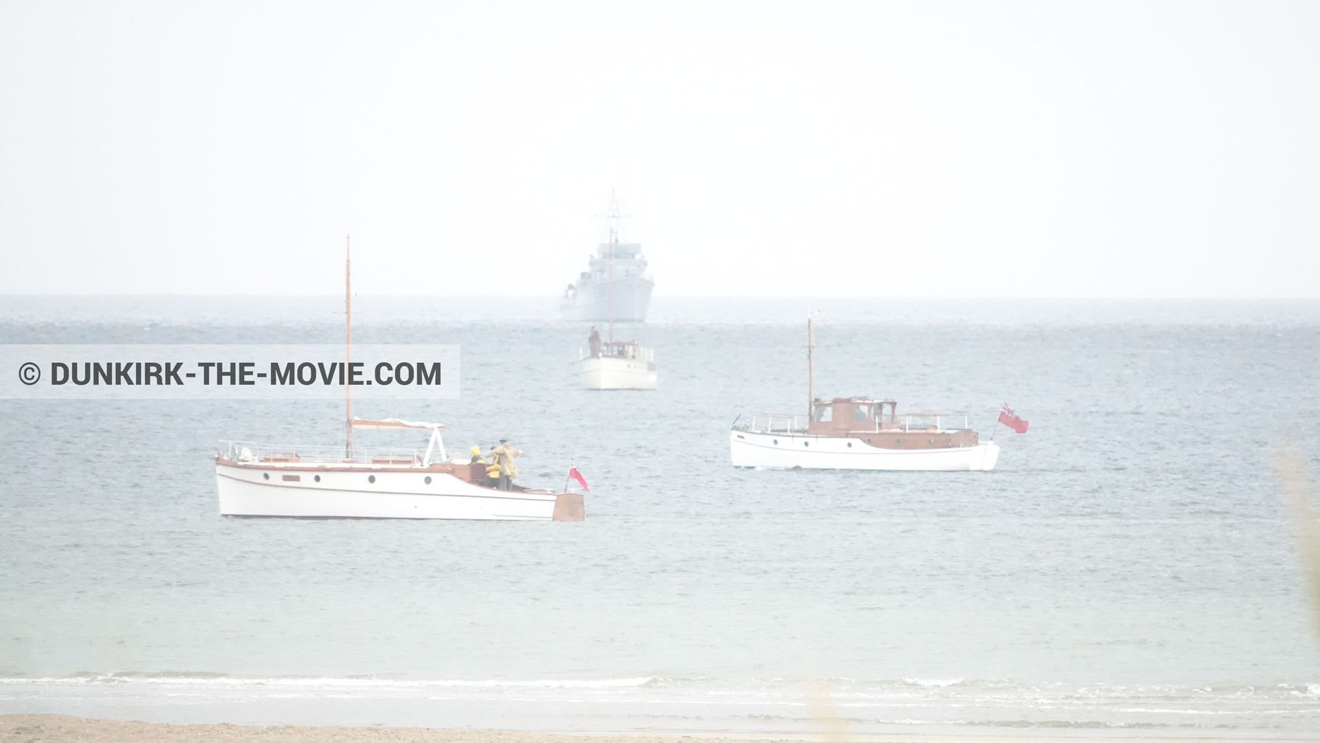 Photo avec bateau,  des dessous du Film Dunkerque de Nolan