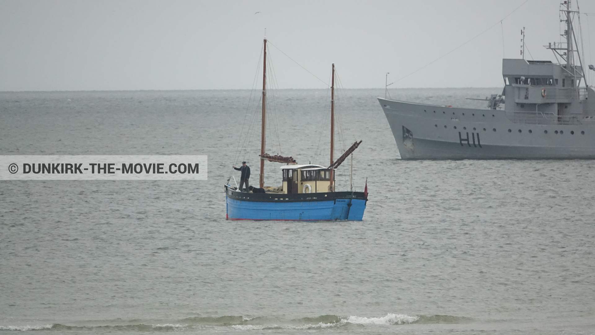 Picture with boat, H11 - MLV Castor,  from behind the scene of the Dunkirk movie by Nolan