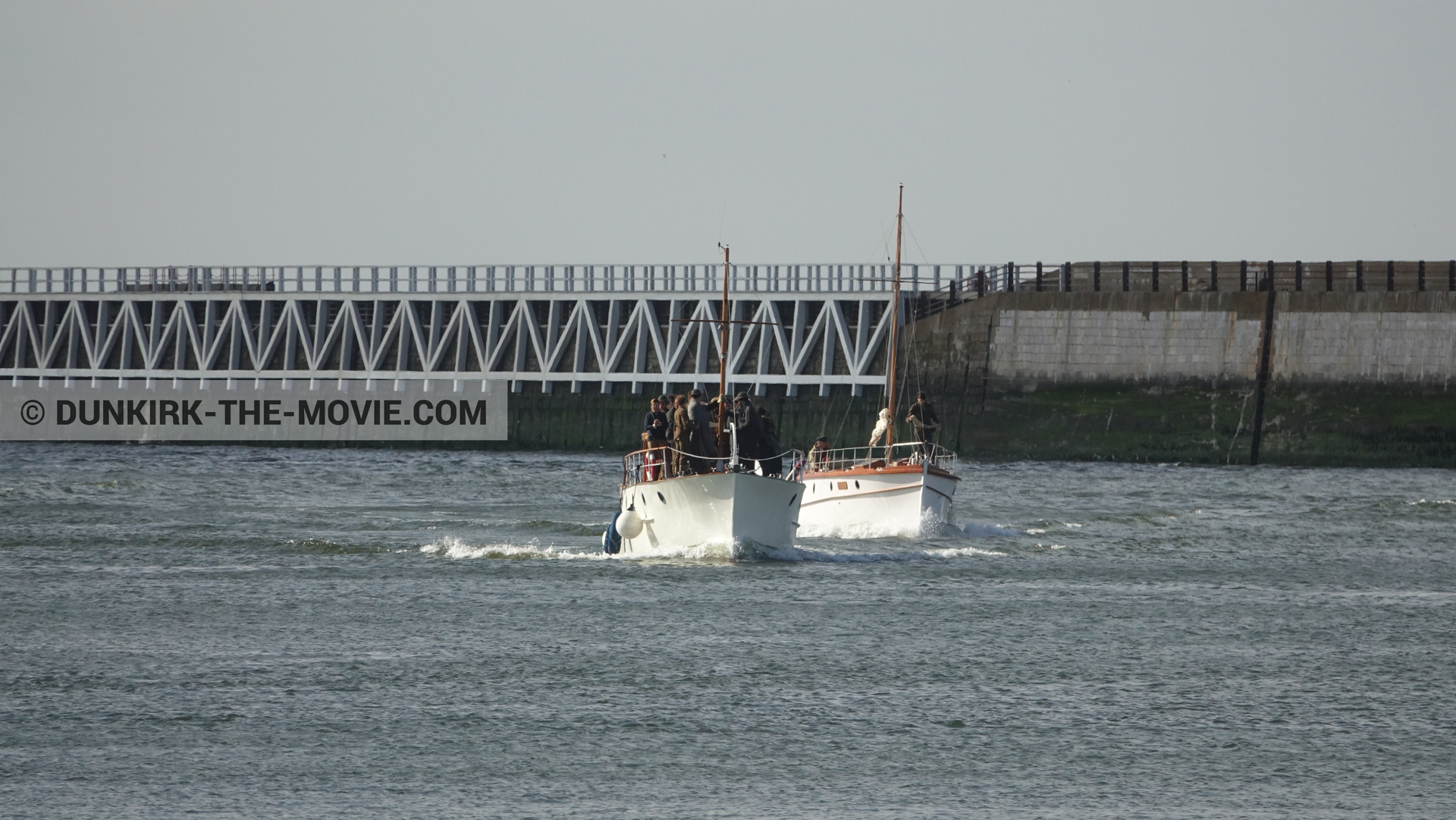 Photo avec bateau, jetÃ©e EST,  des dessous du Film Dunkerque de Nolan