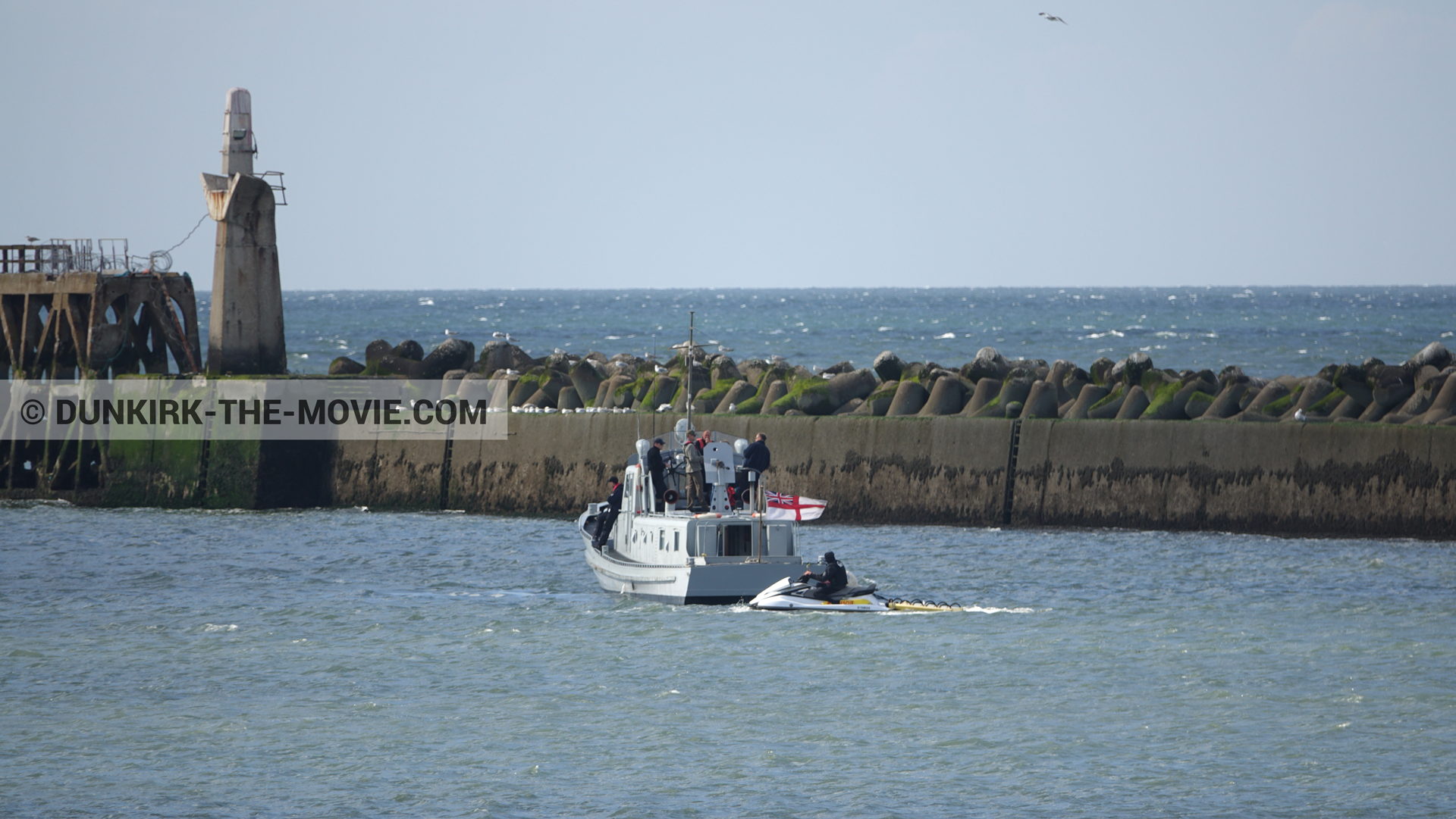 Fotos con barco, PR 22,  durante el rodaje de la película Dunkerque de Nolan