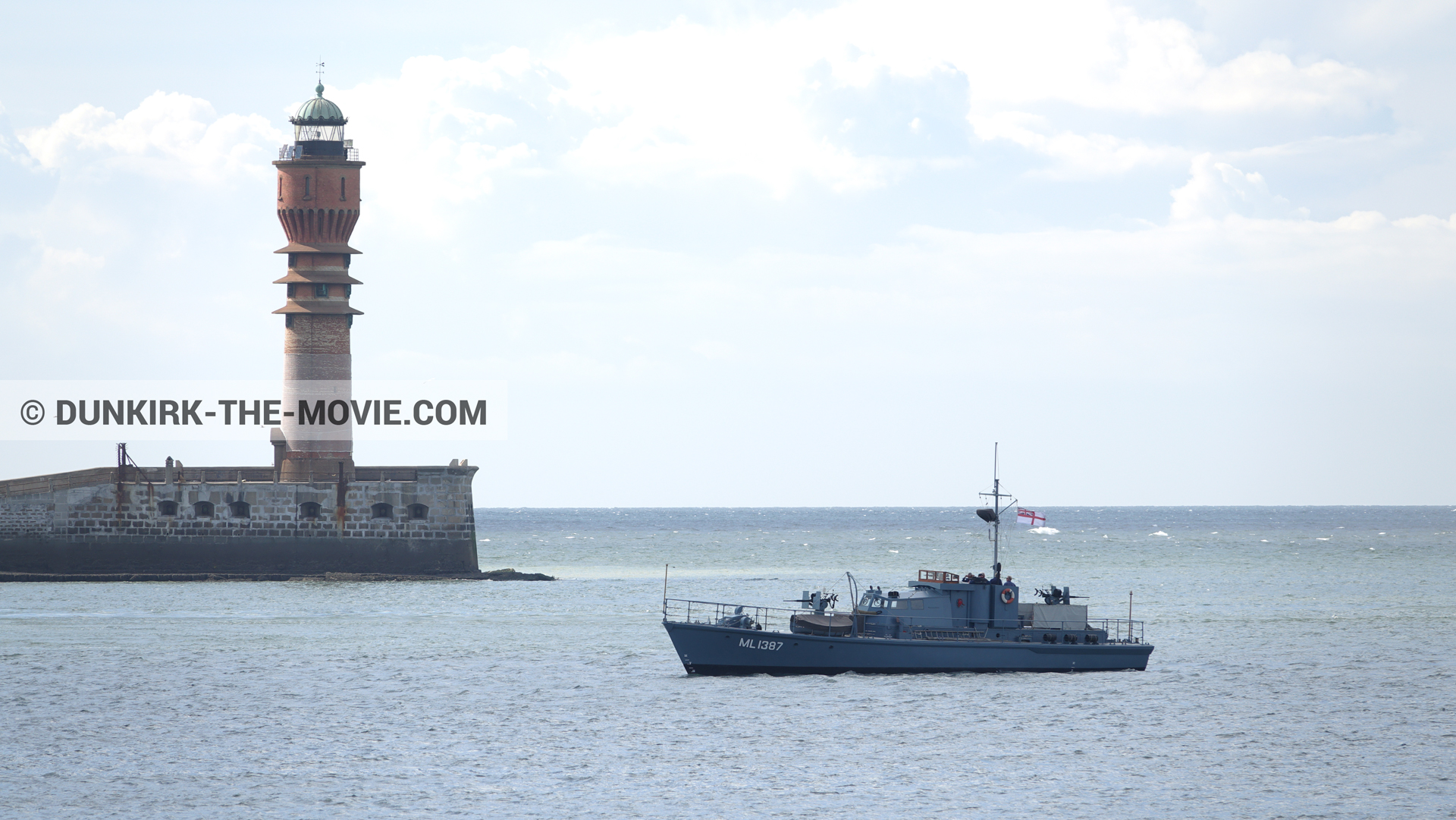Fotos con HMS Medusa - ML1387, faro de Saint-Pol-sur-Mer,  durante el rodaje de la película Dunkerque de Nolan