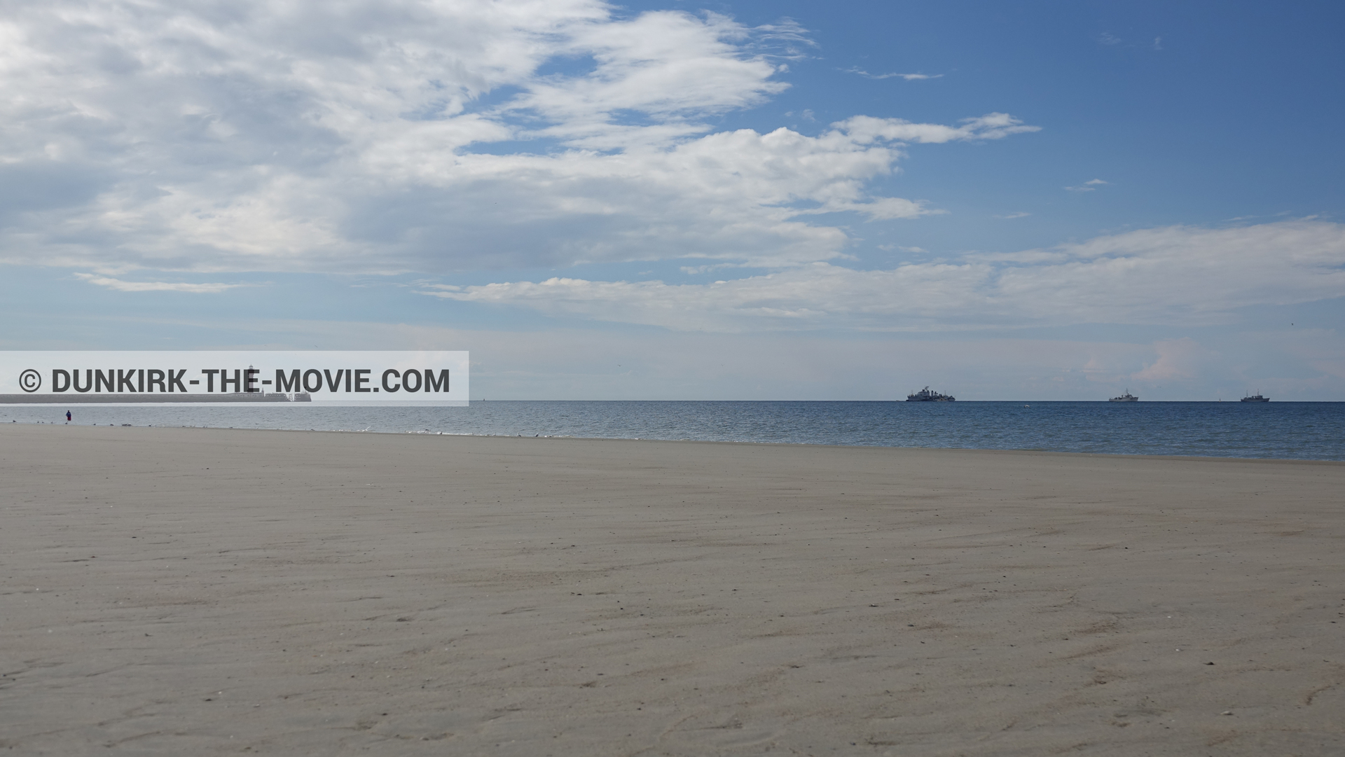 Photo avec bateau, MaillÃ©-BrÃ©zÃ© - D36 - D54, phare de St Pol sur Mer, plage,  des dessous du Film Dunkerque de Nolan