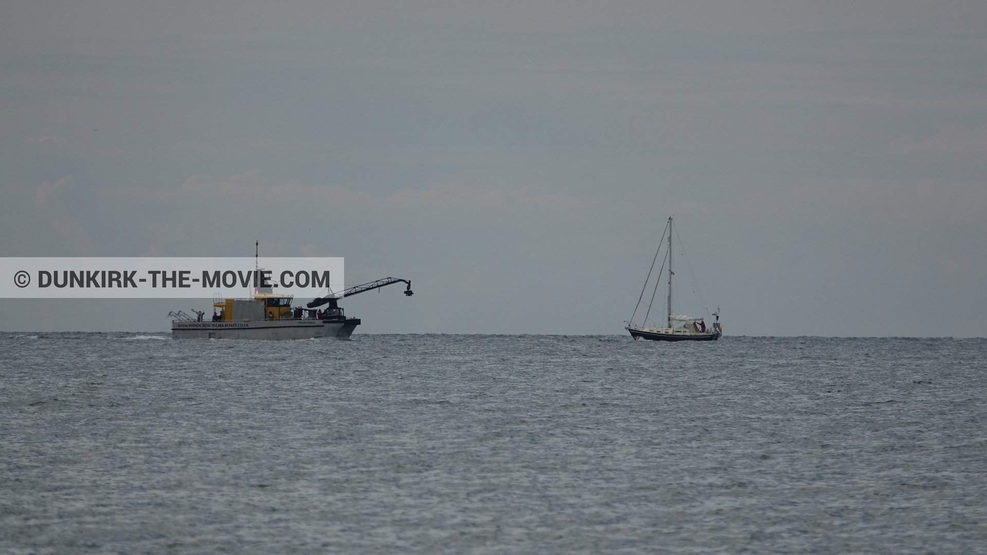 Fotos con barco, Ocean Wind 4,  durante el rodaje de la película Dunkerque de Nolan