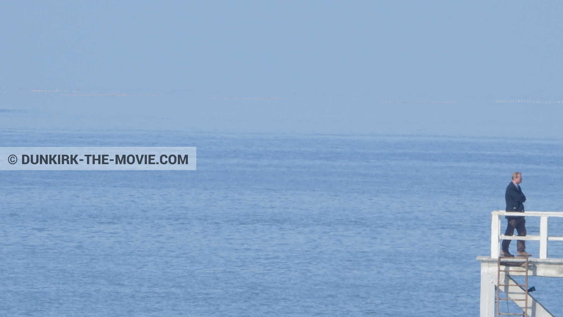 Fotos con cielo azul, muelle del ESTE, Christopher Nolan,  durante el rodaje de la película Dunkerque de Nolan