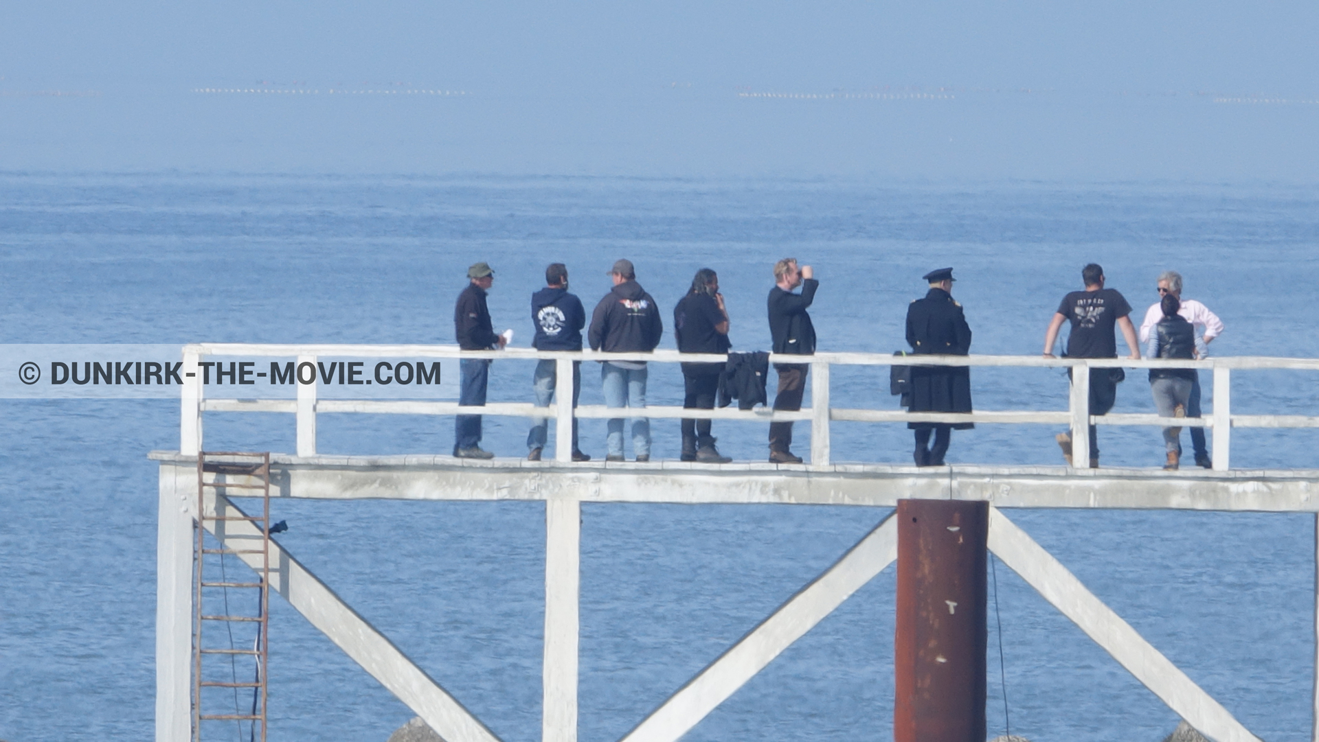 Picture with Hoyte van Hoytema, EST pier, Kenneth Branagh, Christopher Nolan, technical team, Nilo Otero,  from behind the scene of the Dunkirk movie by Nolan