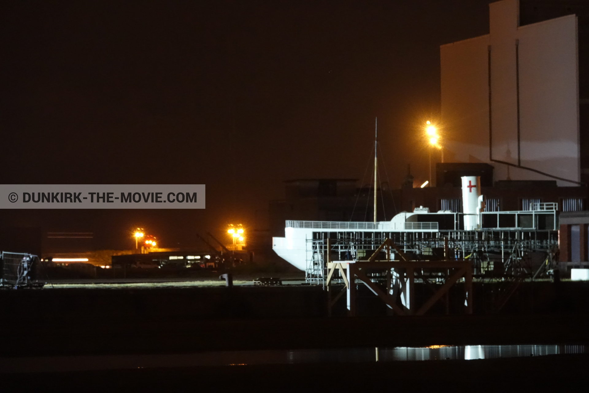 Photo avec accessoires, M/S Rogaland,  des dessous du Film Dunkerque de Nolan