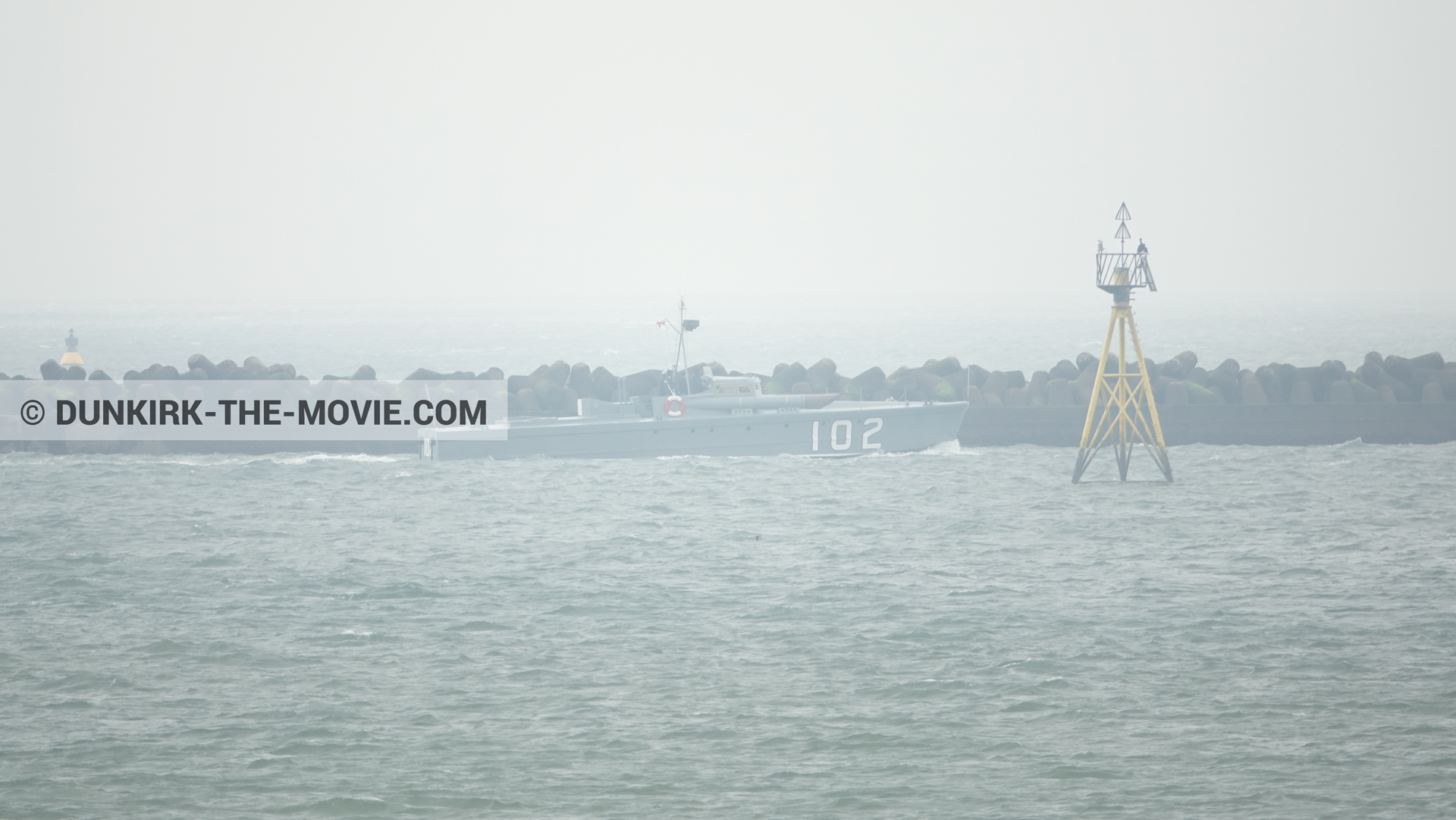 Fotos con barco,  durante el rodaje de la película Dunkerque de Nolan