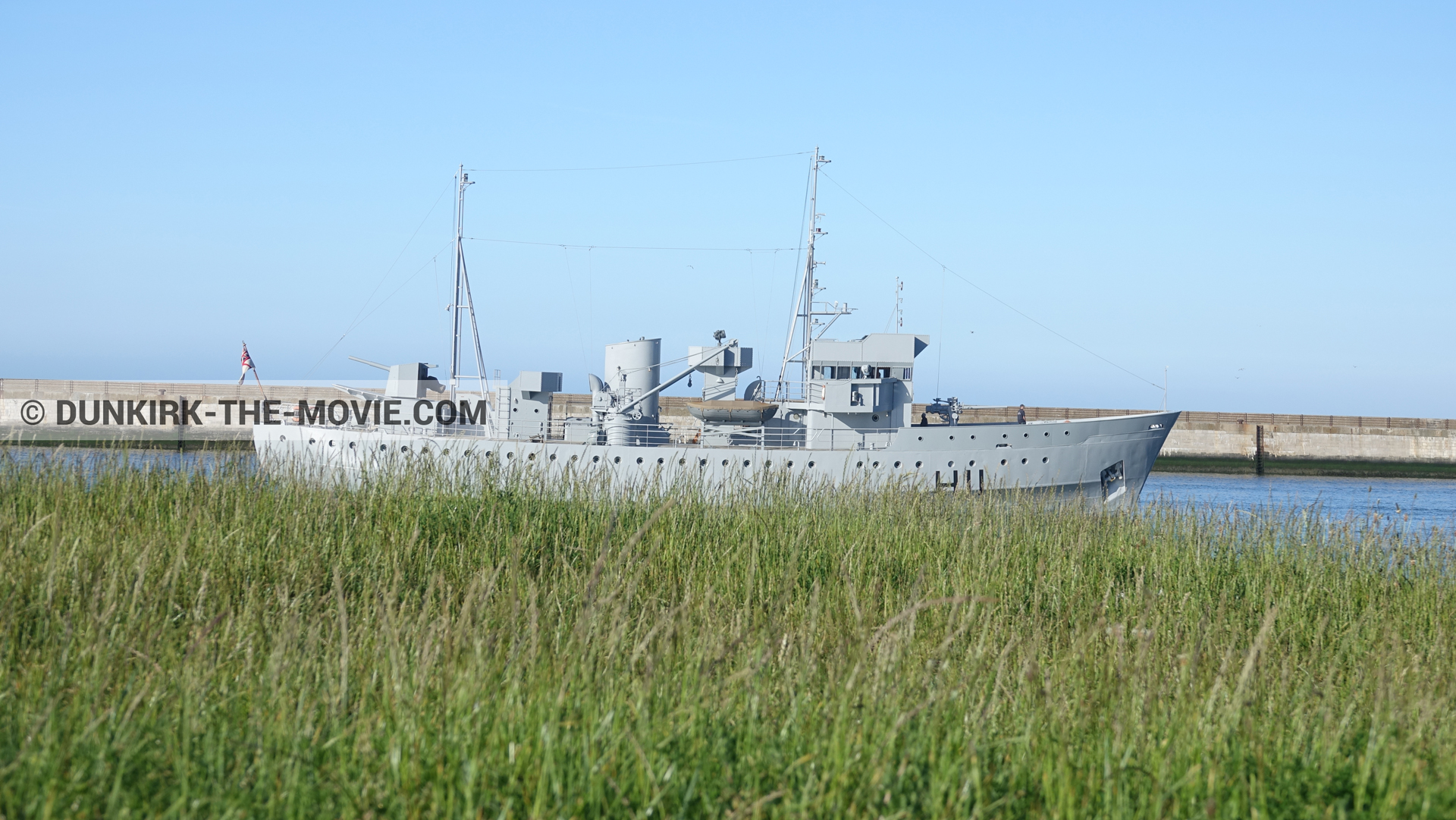 Fotos con H11 - MLV Castor, muelle del ESTE,  durante el rodaje de la película Dunkerque de Nolan