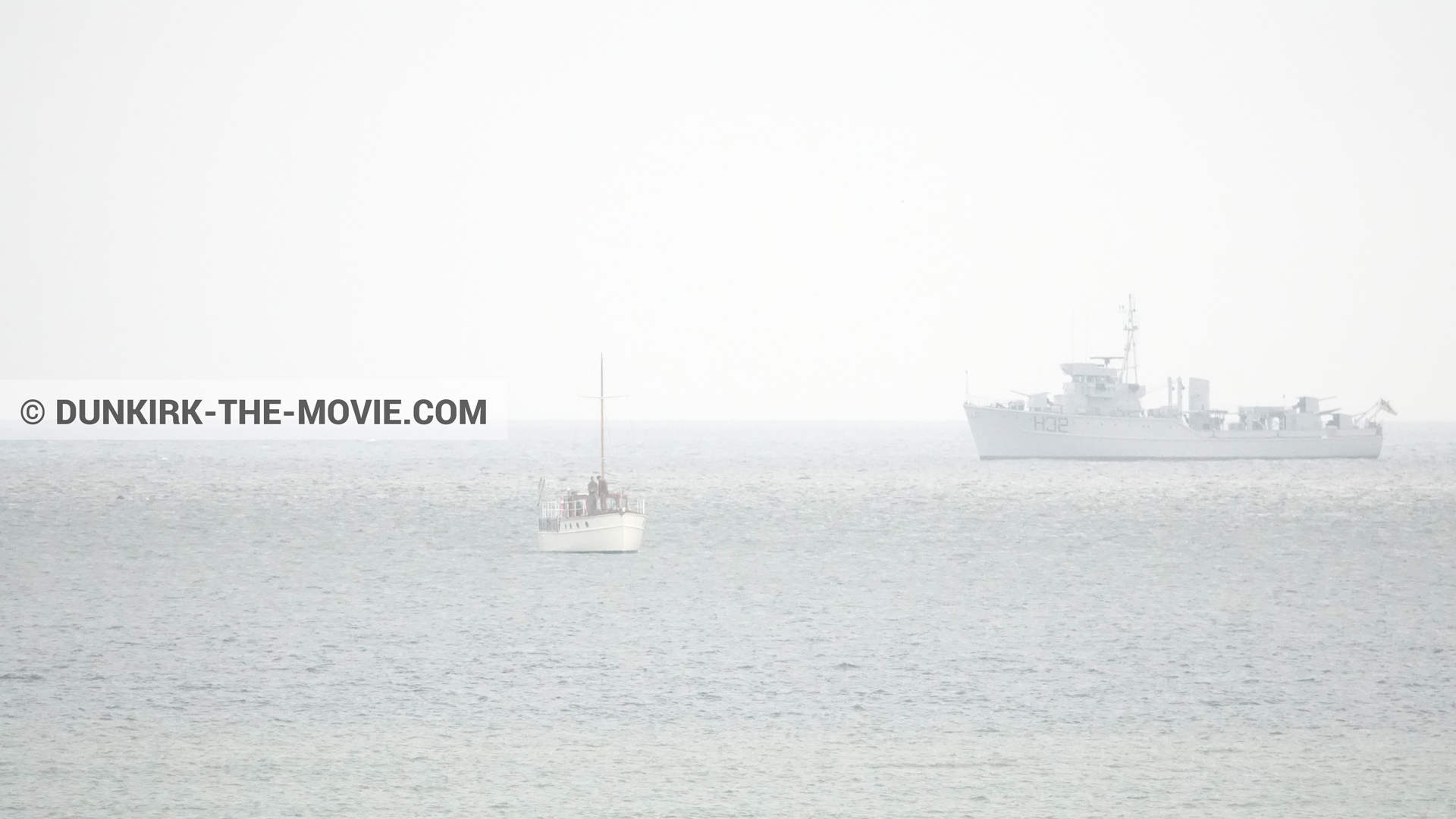 Picture with boat, H32 - Hr.Ms. Sittard,  from behind the scene of the Dunkirk movie by Nolan