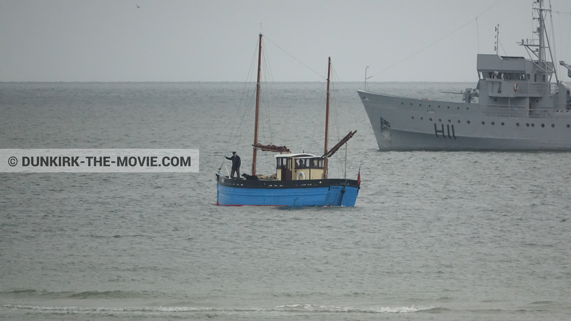 Picture with boat, H11 - MLV Castor,  from behind the scene of the Dunkirk movie by Nolan