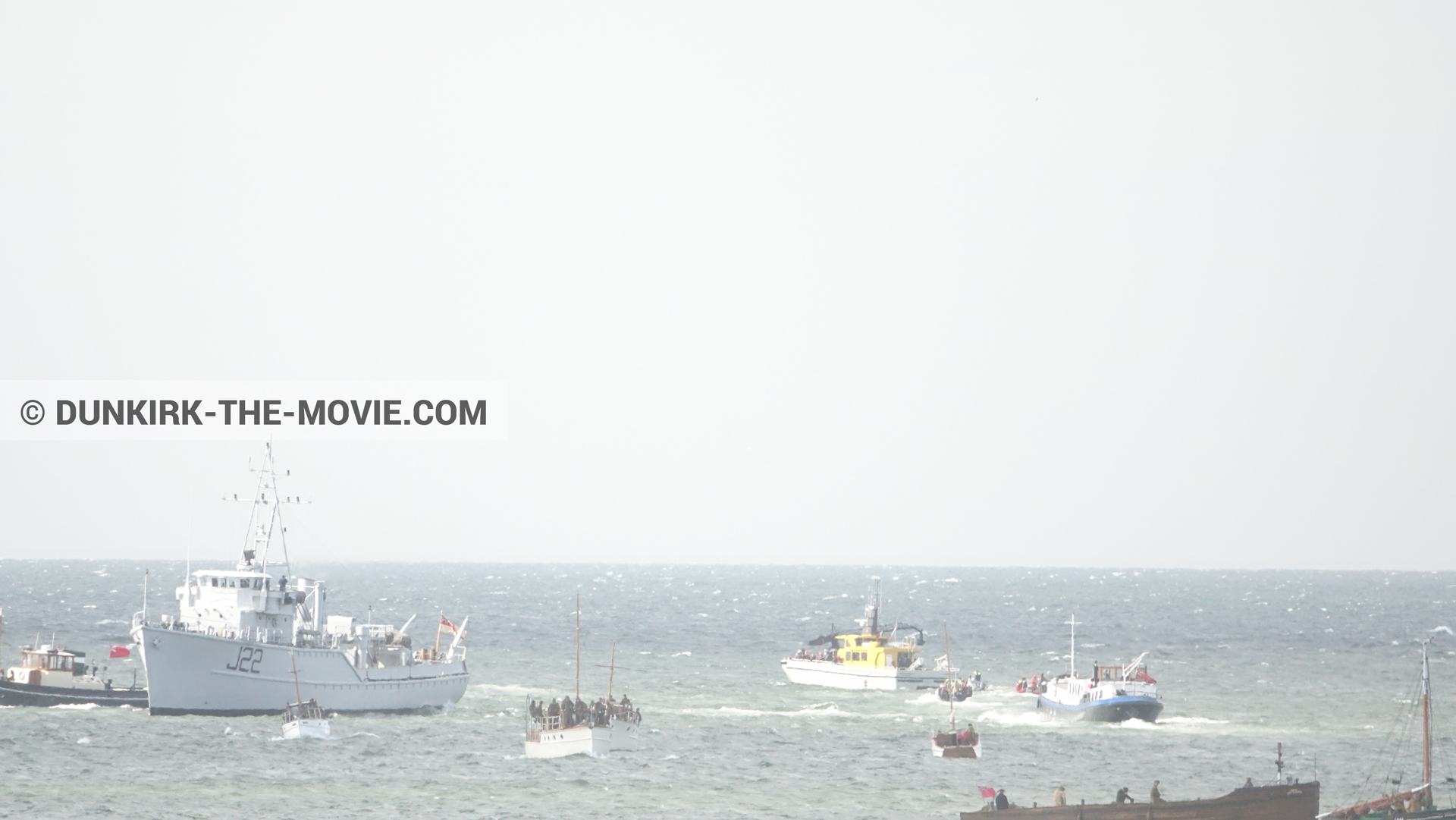 Fotos con barco, J22 -Hr.Ms. Naaldwijk, Ocean Wind 4,  durante el rodaje de la película Dunkerque de Nolan